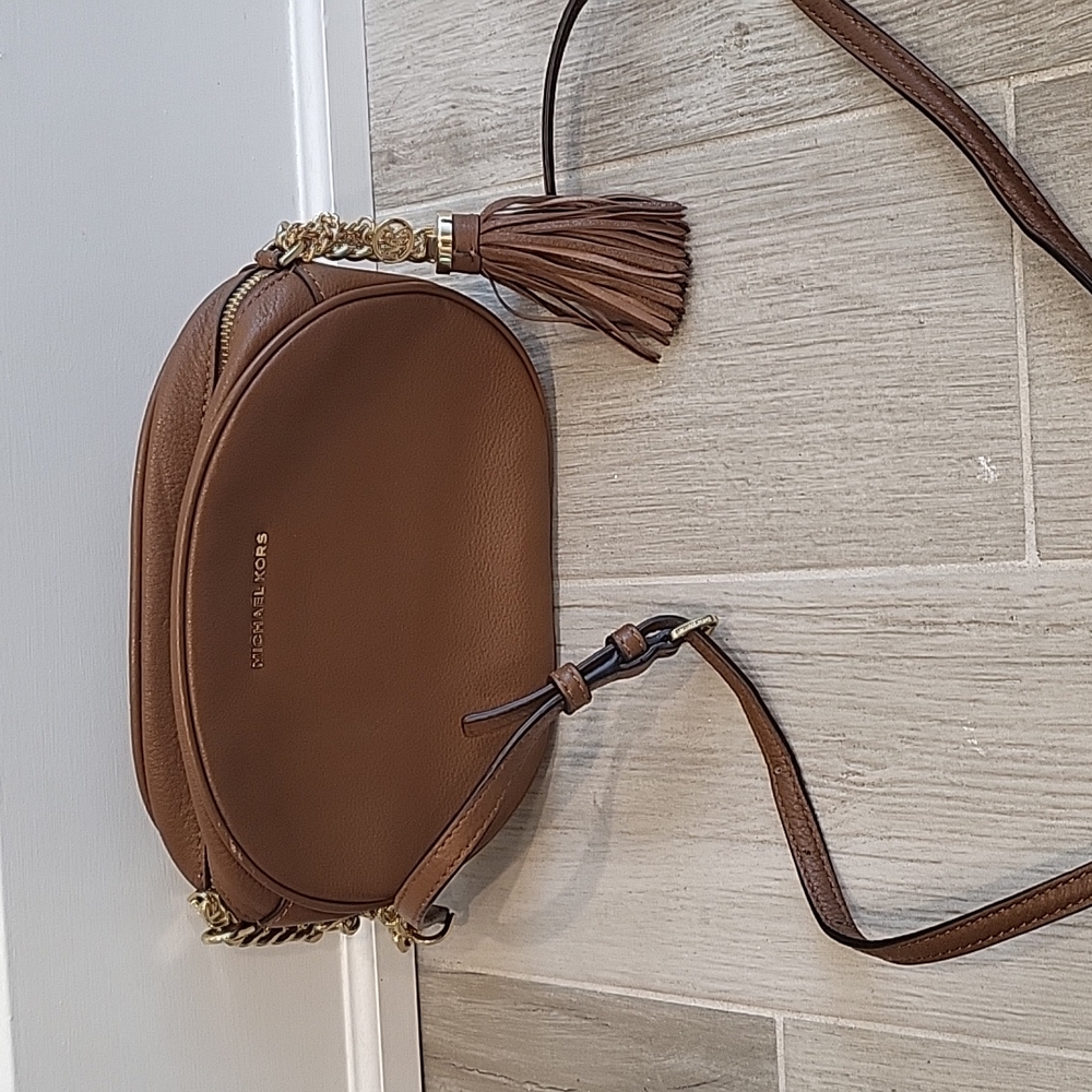 Camel Micheal kors crossbody